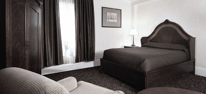 stanley-hotel-haunted_secondary1
