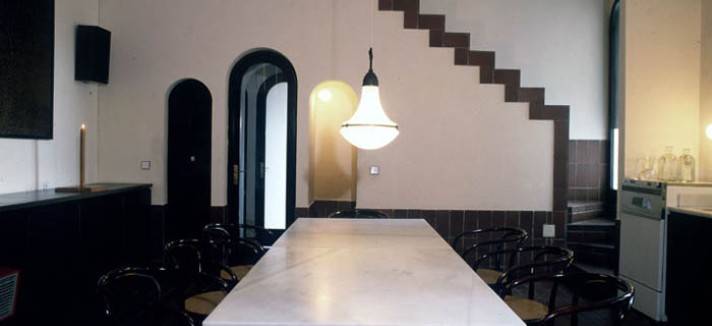 cement-factory-conversion-ricardo-bofill-barcelona-spain-4_-_copia