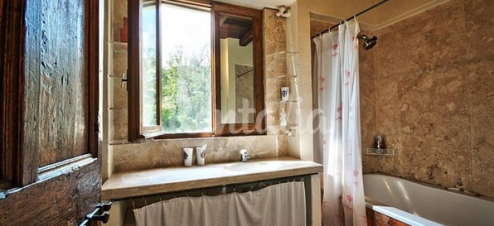 rentalia-saturnia-10