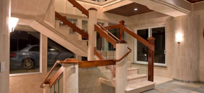 Water-Falling-Estate-on-The-Big-Island-11-950x633