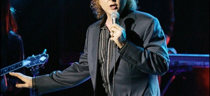 mick_hucknall_gtres_a00143757_009