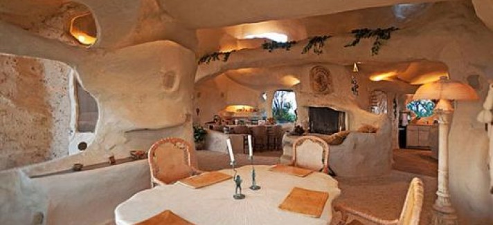 flintstones-house-dick-clark-5