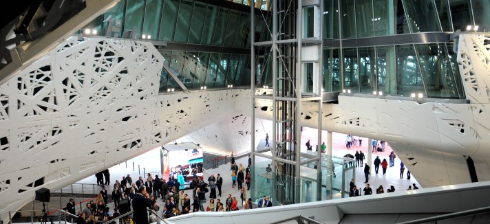 palazzo_italia_piazza_interna_2