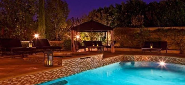 La villa di lusso di Charlie Sheen in California