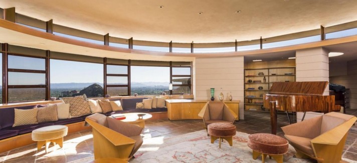 Interni della casa progettata dal famoso architetto