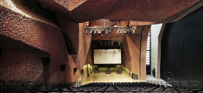 ckk_jordanki_by_menis_arquitectos_slp_fernando_menis_slpu