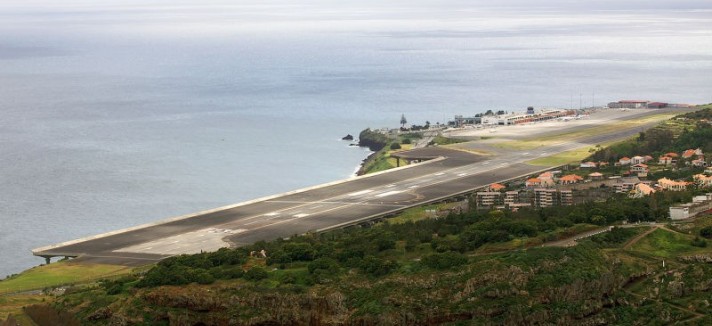 12aeropuerto-madeira