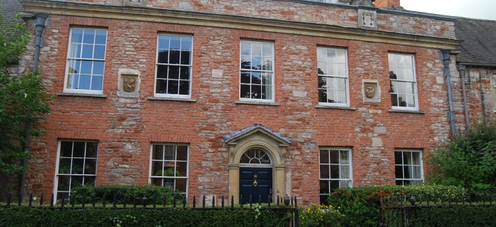 shrewsburyhousevicarsclose