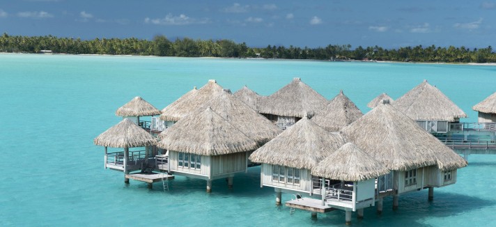 str1743ex-124010-superior-over-water-villa