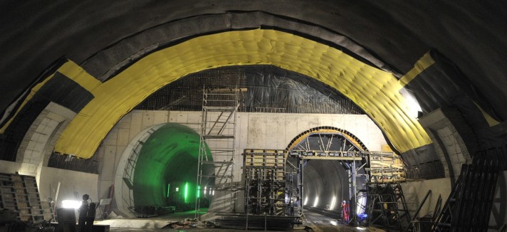 tunel-mas-largo-del-mundo3