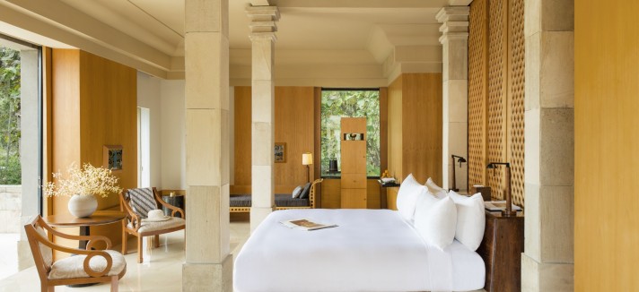 suite_bedroom