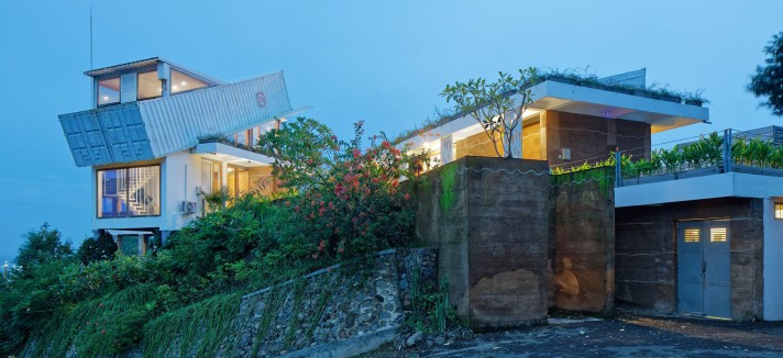 clay-house-2