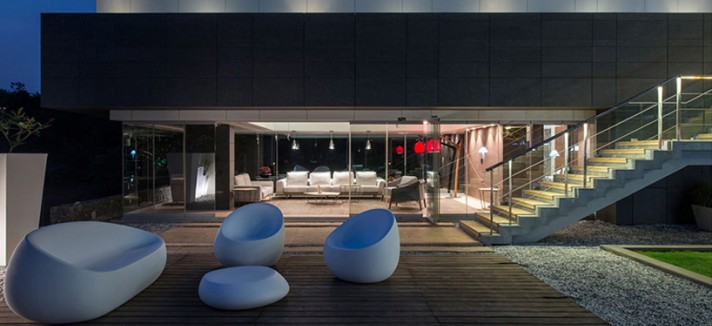 shroffleon-aurelia-house-pool-mumbai-4