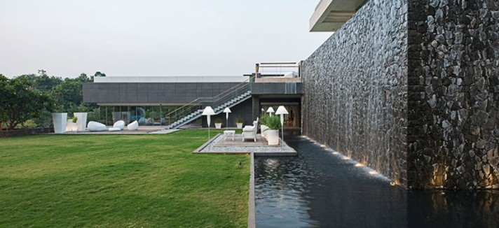 shroffleon-aurelia-house-pool-mumbai-6