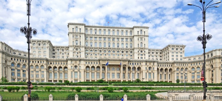 palace_parliament-bucharest_flickr-dennis-jarvis