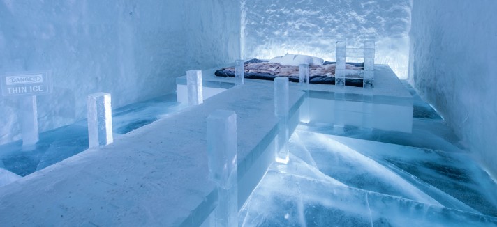 icehotel-2017-art-images-designboom-1800