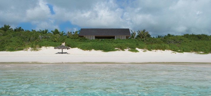 house-on-a-dune-oppenheim-architecture-harbour-island-bahamas-caribbean_dezeen_hero