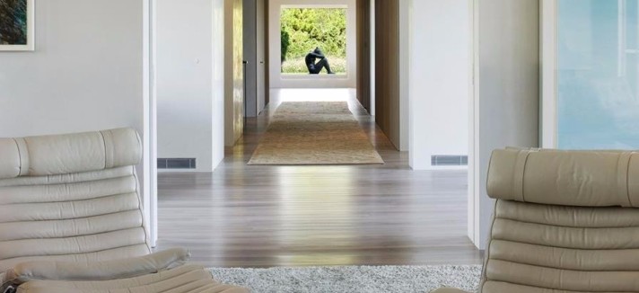 it-has-a-total-of-seven-bedrooms-and-95-bathrooms