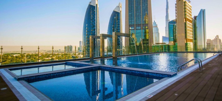 2f180215144640-pool