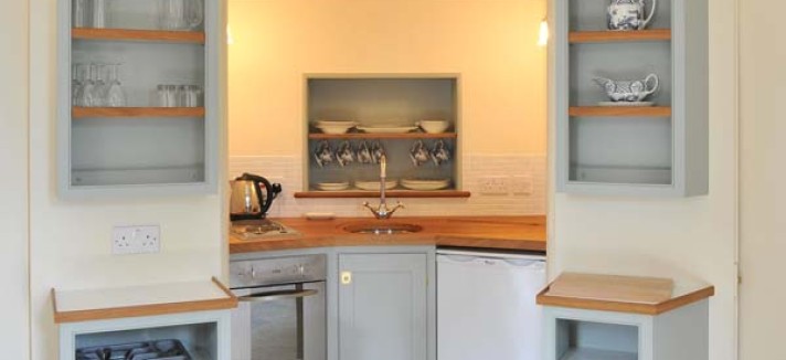 qash-interior-kitchen-600x400