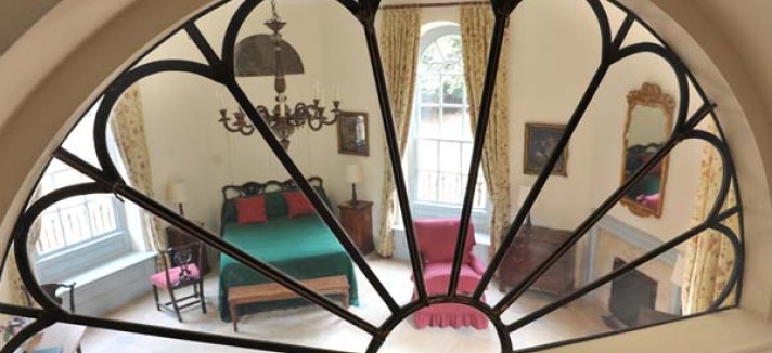 qash-interior-window-600x400