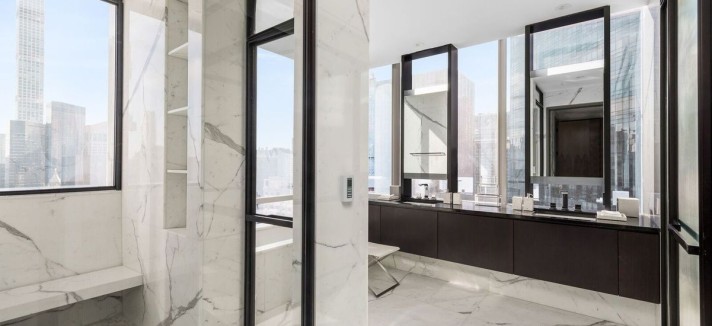 Oltre 400m2 di casa