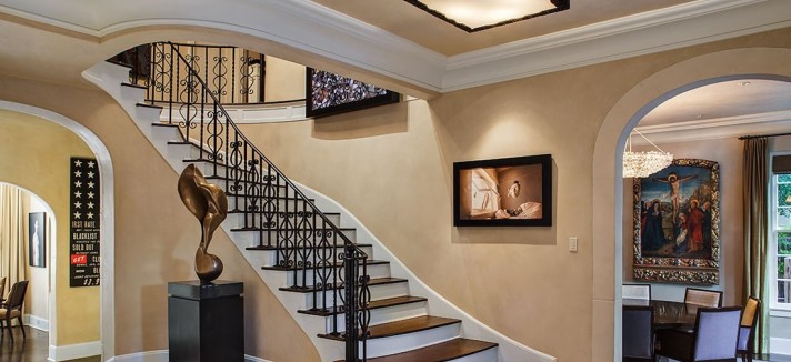 Un'enorma scala