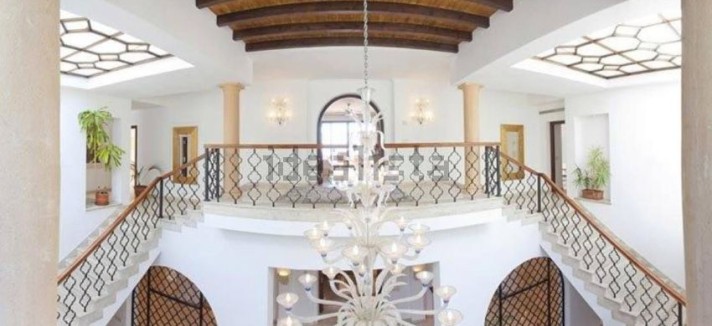 hall
