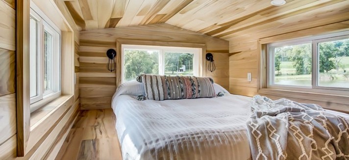 clover-modern-tiny-living-home-15