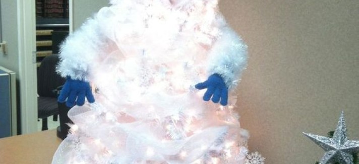 arboles-navidad-extranos-8