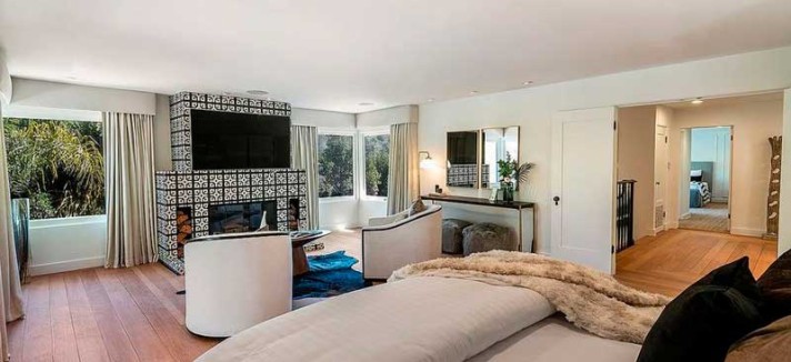 La villa di Jessica Alba a Beverly Hills