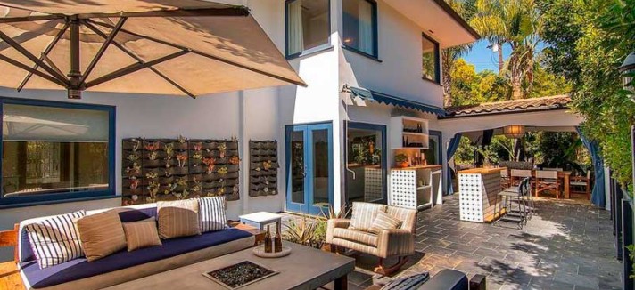 La villa di Jessica Alba a Beverly Hills