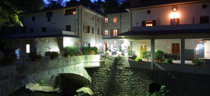 Un borgo toscano in vendita su idealista