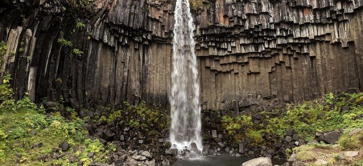 svartifoss_islandia