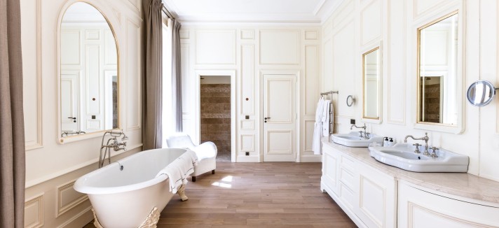 chateau-guerites-suite-bano