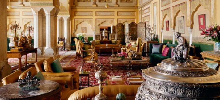 04-airbnb-royal-castle-india