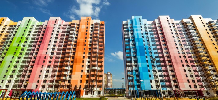 I 47 grattacieli sono rivestiti da pannelli colorati