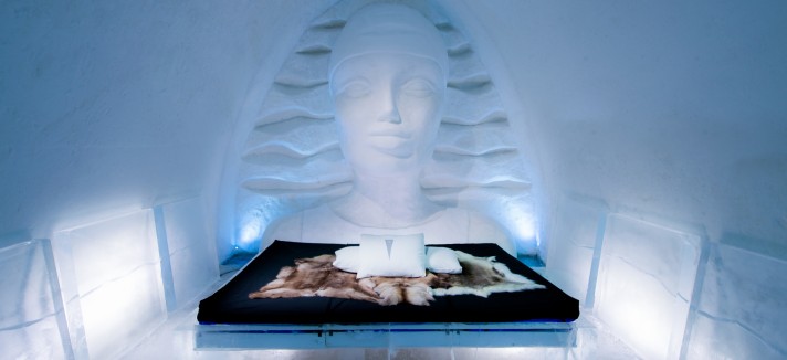 medium_icehotel-29-art-suite-icewoman