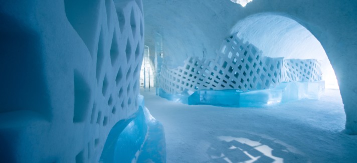 medium_mail-hall-catch-up-icehotel-2019