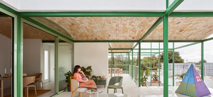 dezeen_1704_col_10