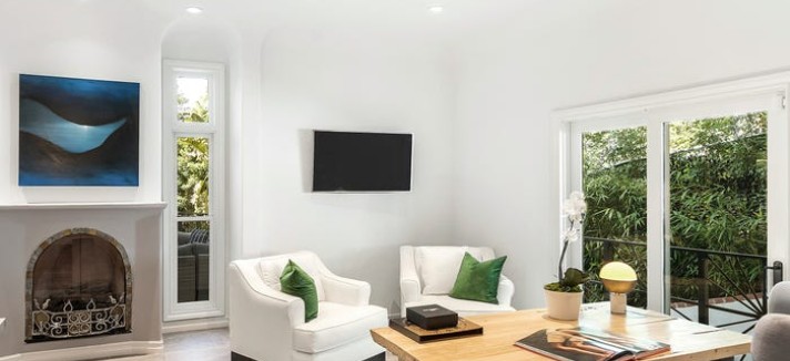 5db32753dee0194dd36ff8f5