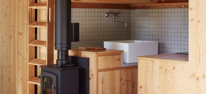 Mini casa in legno