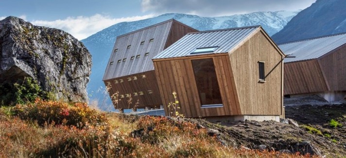 snohetta-pentagonal-hiking-cabin2