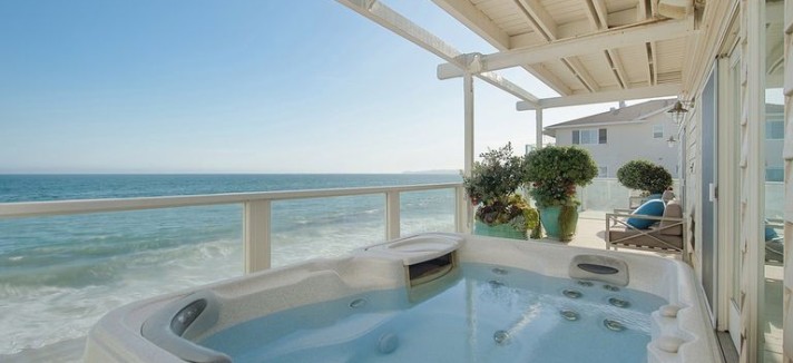 malibu-beach-house-6-1596130375