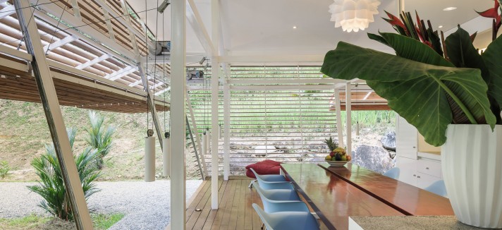 no-footprint-house-05-costa-rica-prototype-prefabricated