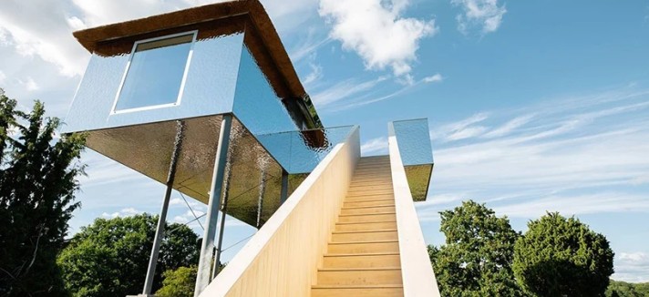 tomas-sandell-synvillan-mirrored-floating-villa-sweden-03