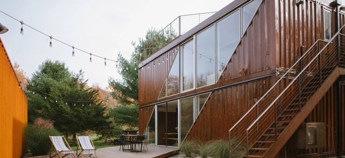 lot-ek-six-shipping-containers-1