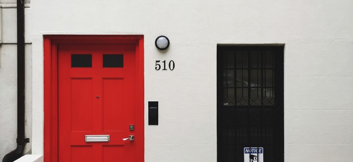 07_habitissimo_idee_portoni_ingresso-unsplash