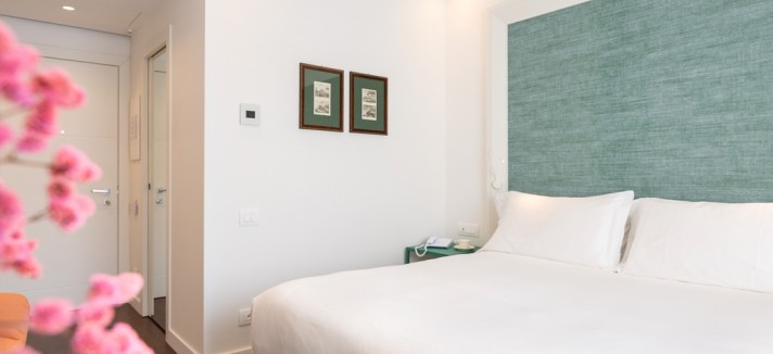 superior_room_credits_alessandro_della_savia