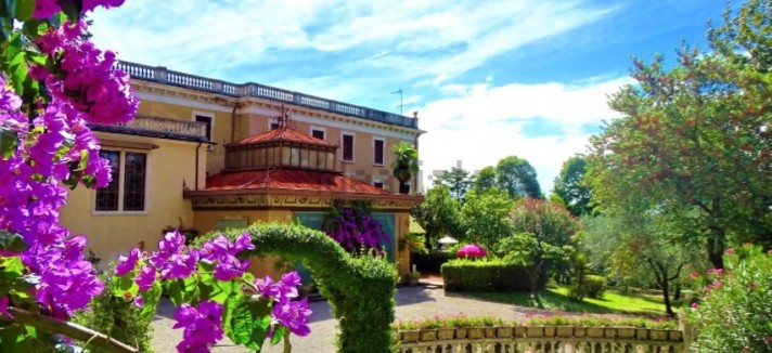 Hotel in vendita sul lago di Garda